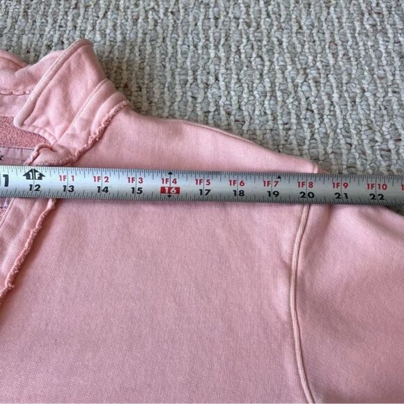 Frank and Eileen Patrick Popover Henley - Picture 11 of 12